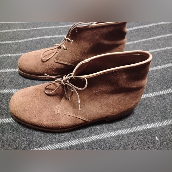 Rancourt & Co. Brown Suede Chukka Boots main image 11